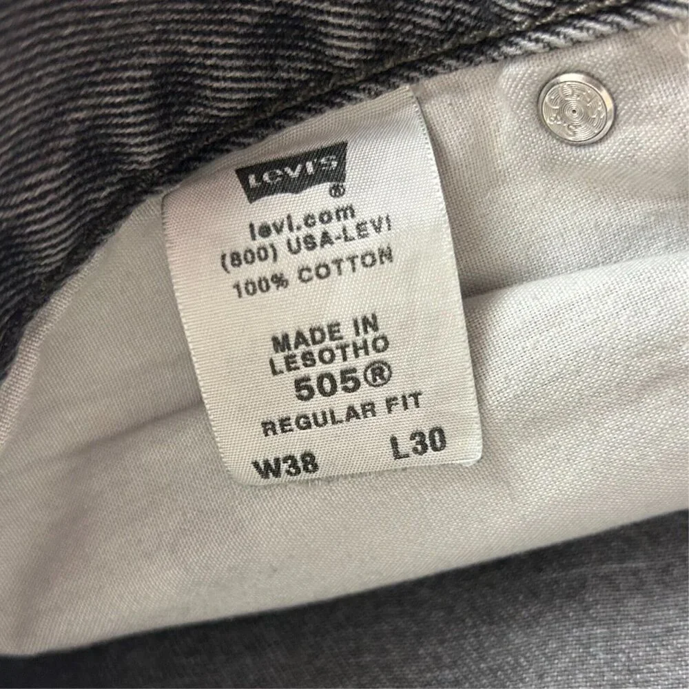 Levi's 505 Faded Black Jean 36x30 Relaxed Streetwear Skate Baggy Goth Baggy Y2K - Picture 7 of 8